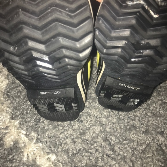 Sorel 9c snow boots - Picture 4 of 5